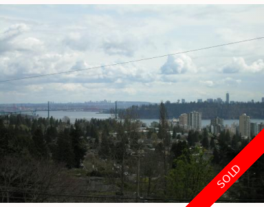 Dundarave House for sale:  6 bedroom 6 sq.ft. (Listed 2008-04-11)